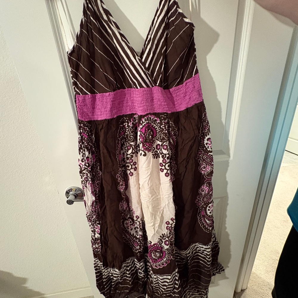 Brown and Pink Sleeveless Dress